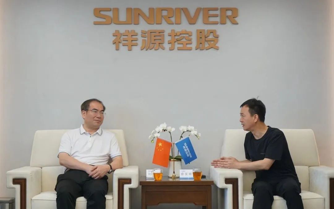 1689045651130752mjjL.jpg 1689045651130752mjjL.jpg