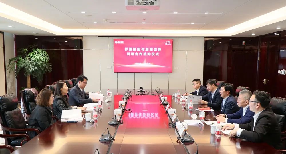 1701694441490157AfuX.jpg 1701694441490157AfuX.jpg