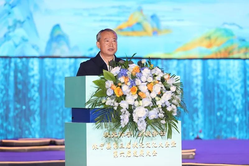 1731916261272059L56O.jpg 1731916261272059L56O.jpg