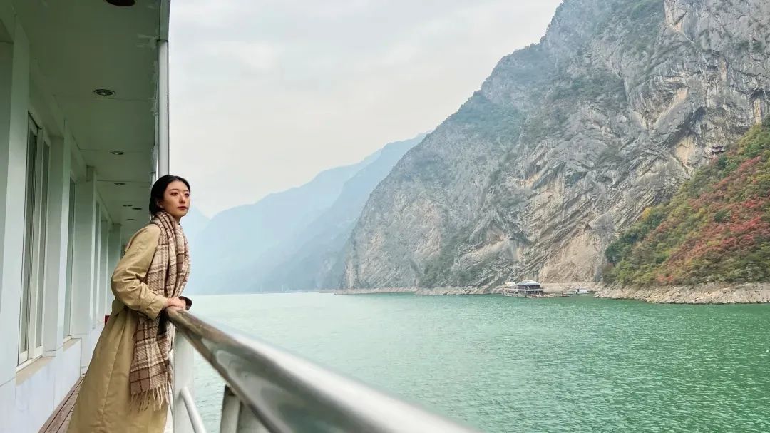 1741311887357588AE82.jpg 首航4.jpg